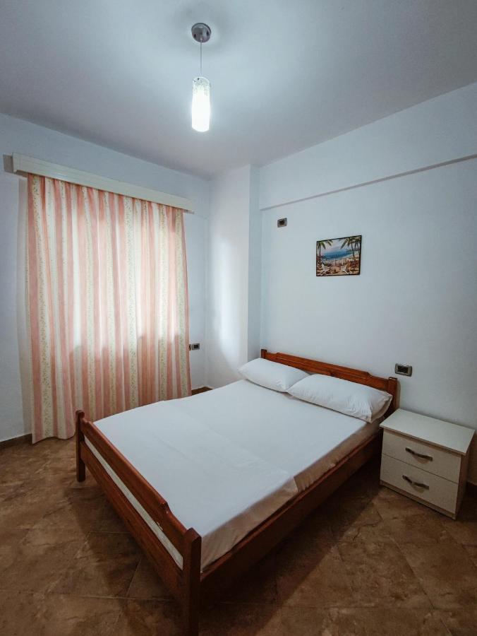 סרנדה El Rio Apartments מראה חיצוני תמונה