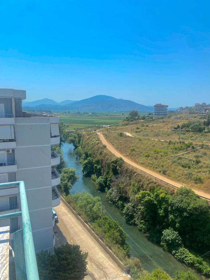 סרנדה El Rio Apartments מראה חיצוני תמונה