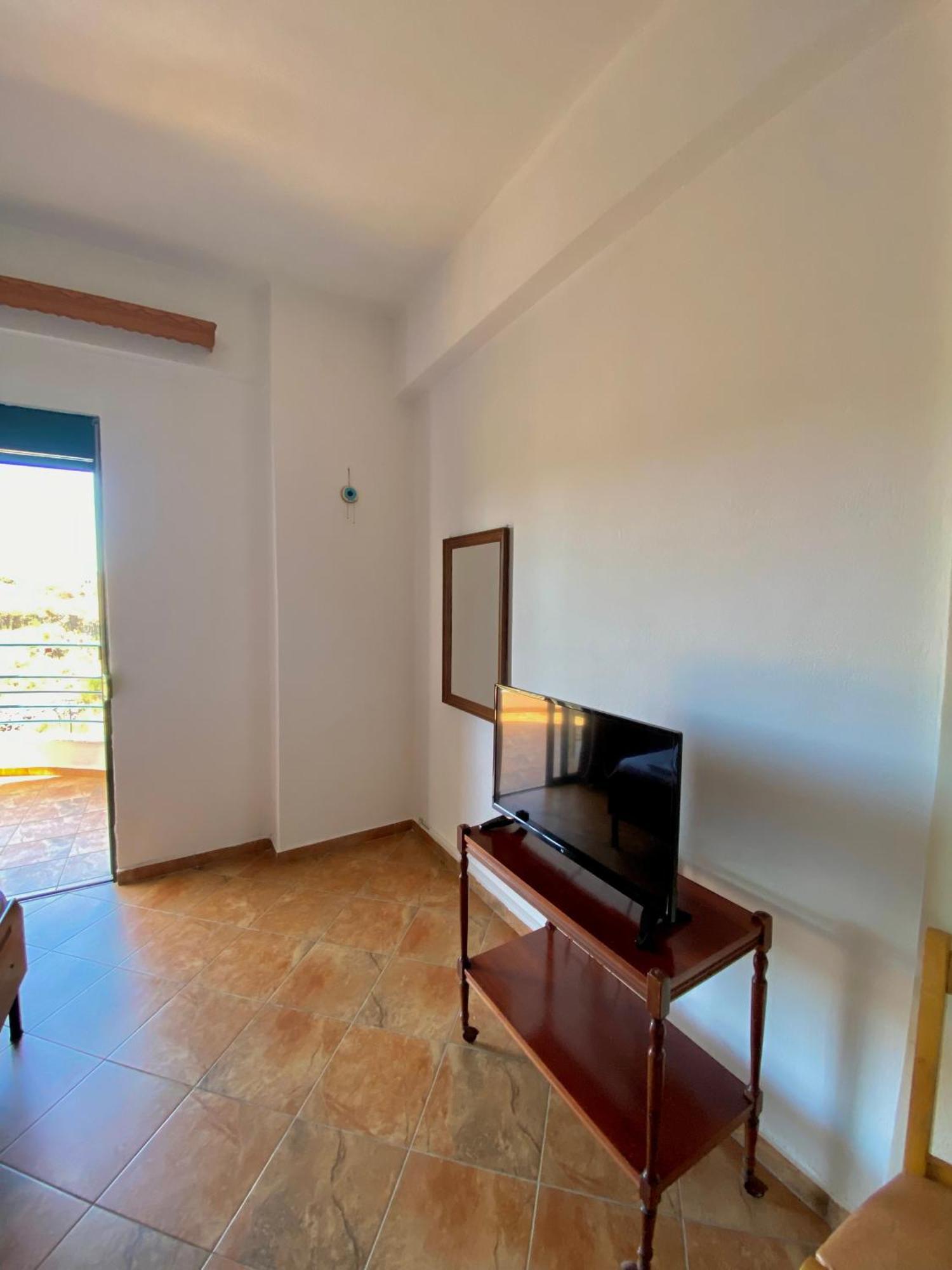 סרנדה El Rio Apartments מראה חיצוני תמונה