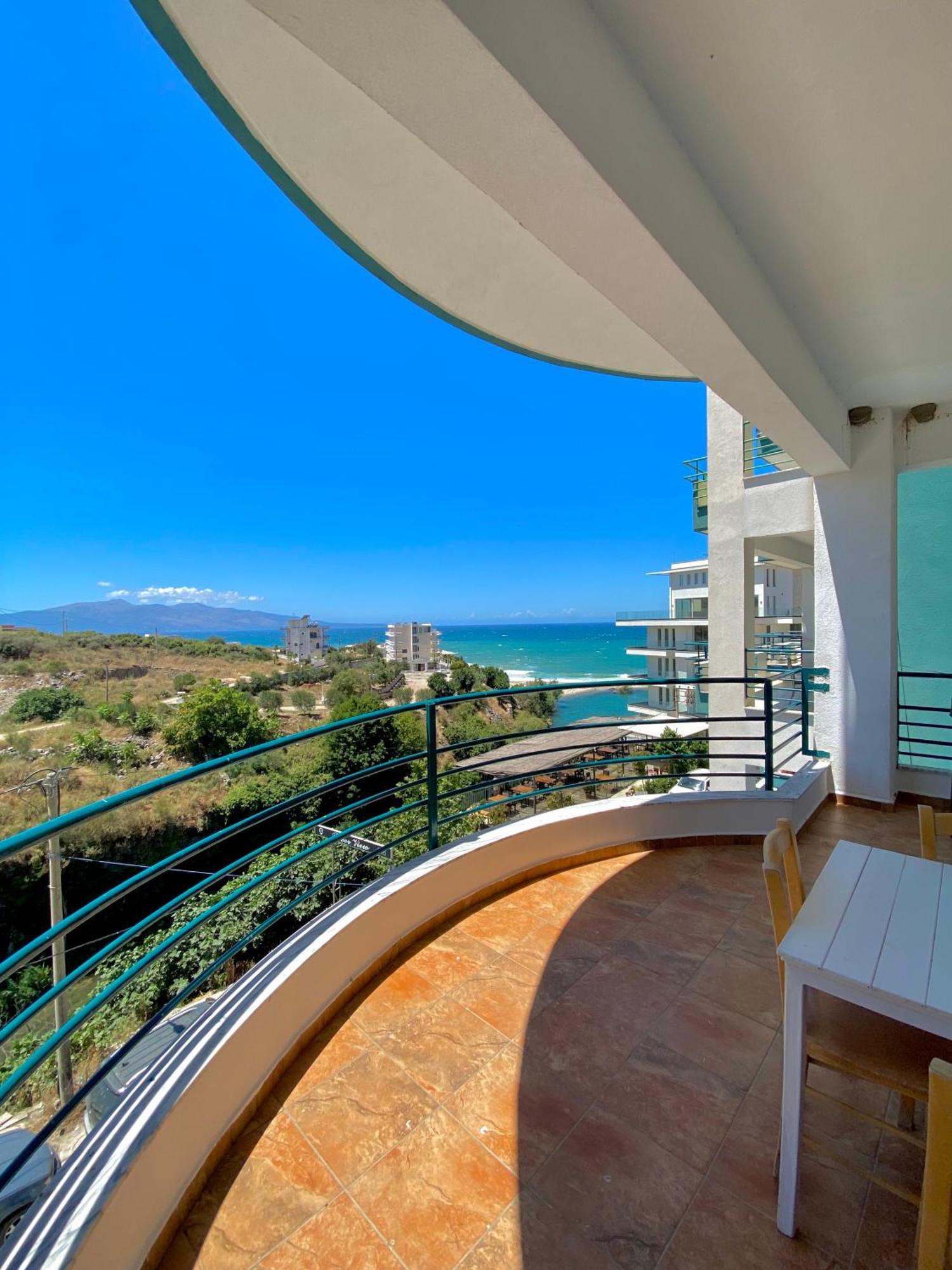 סרנדה El Rio Apartments מראה חיצוני תמונה